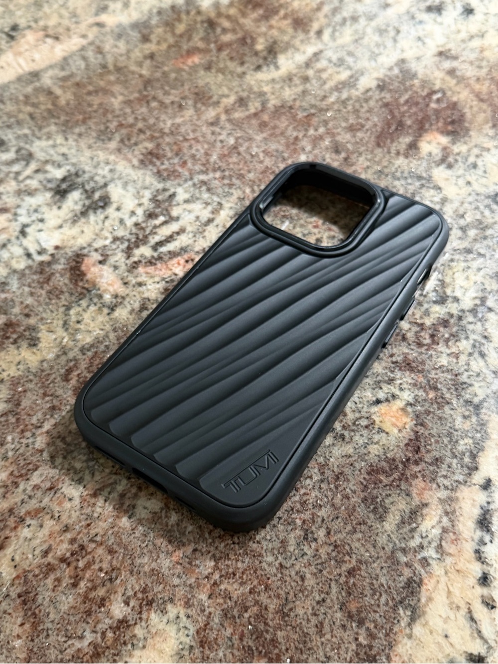 Tumi 19 Degree POLYCARBONATE Apple iPhone 15 Pro Phone Case - BLACK